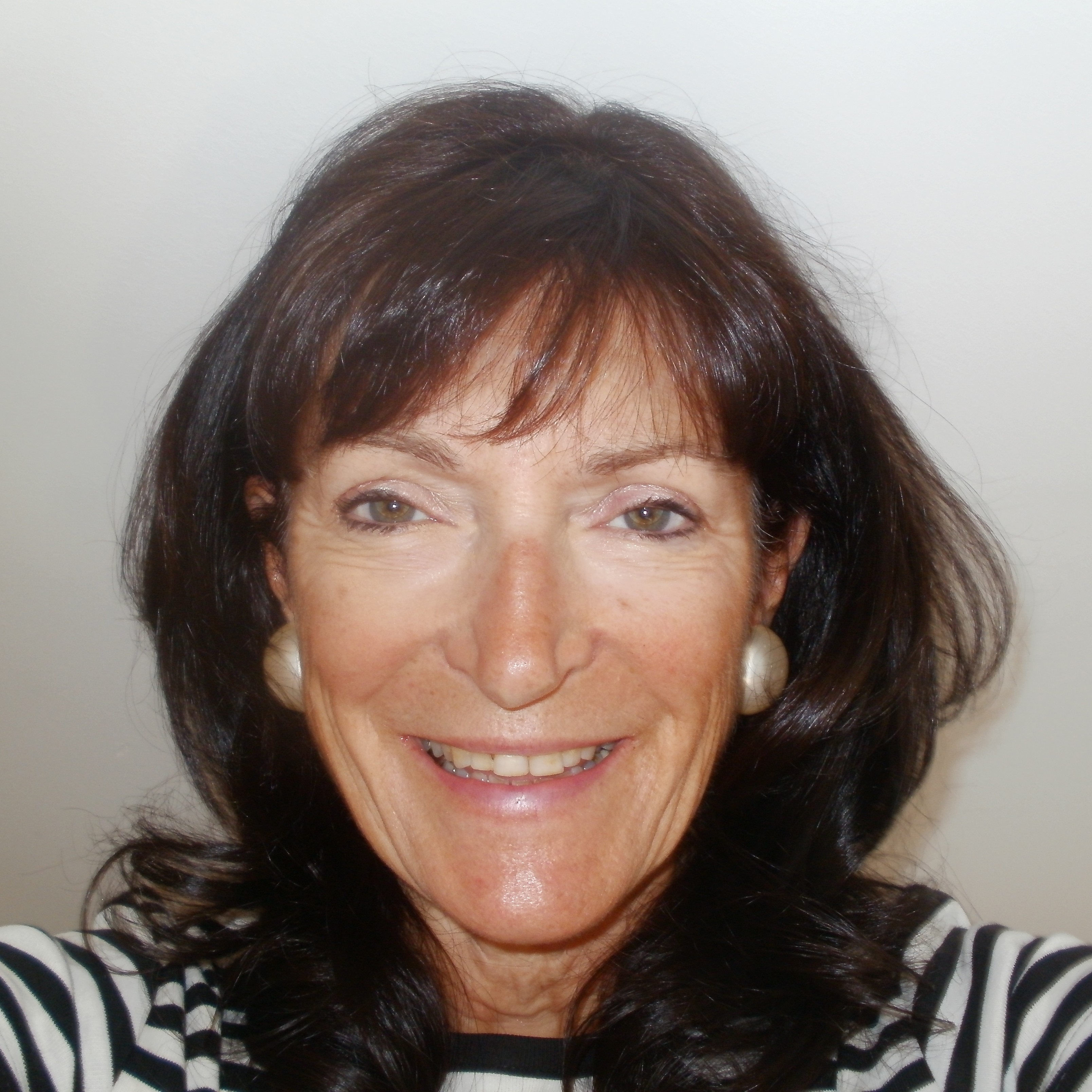 Dr Pam Brown